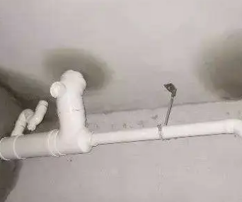 比如卫生间测漏水哪家好